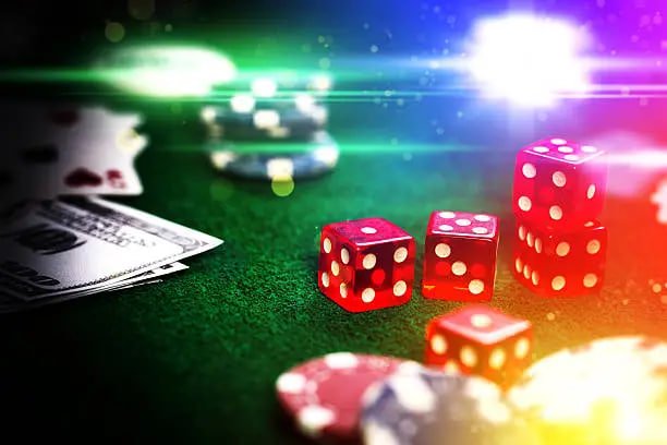 Meja Roulette Live TotalJitu dengan bola putar langsung dipandu dealer berpengalaman